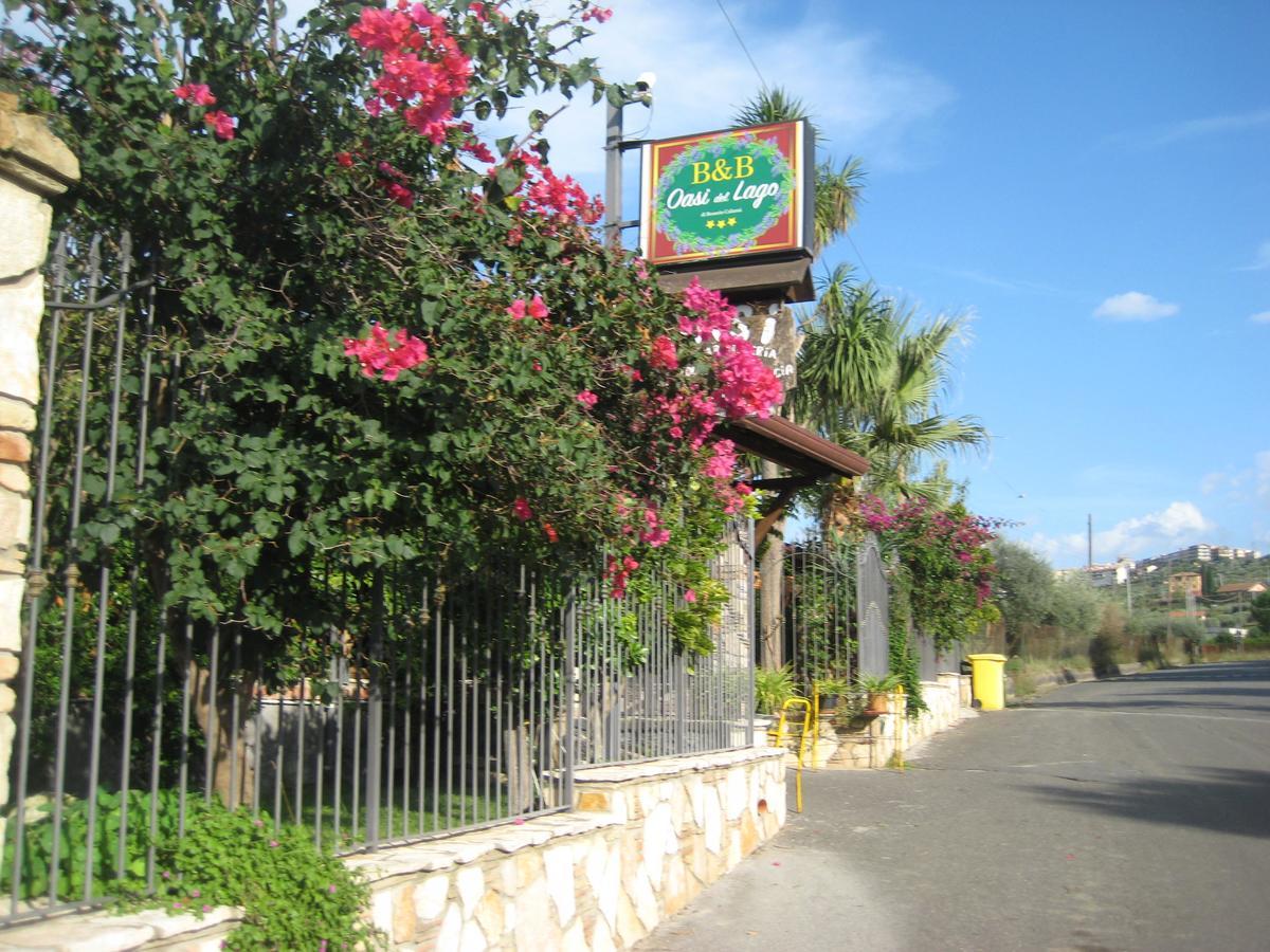 Oasi Del Lago Regalbuto 外观 照片