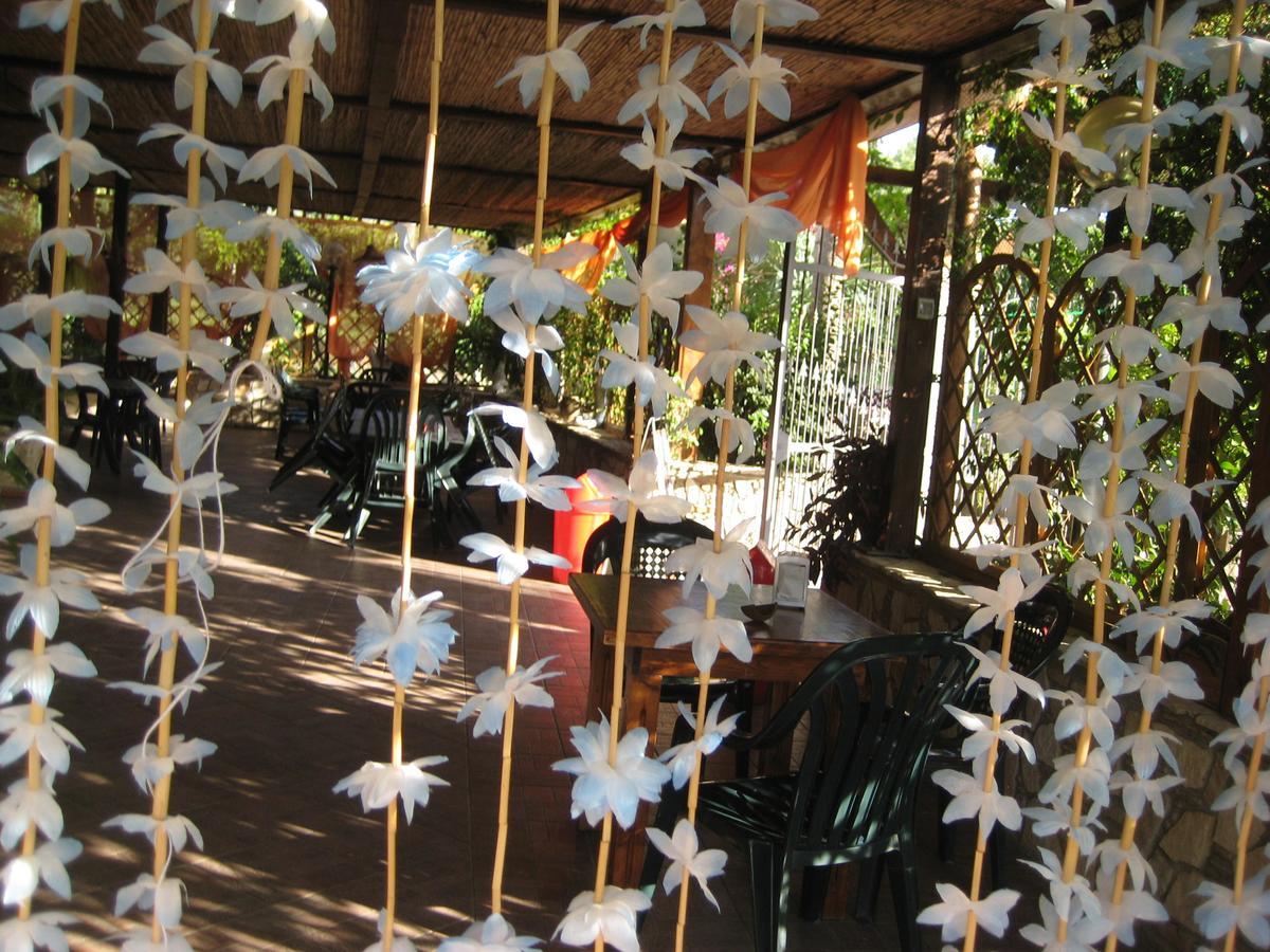 Oasi Del Lago Regalbuto 外观 照片