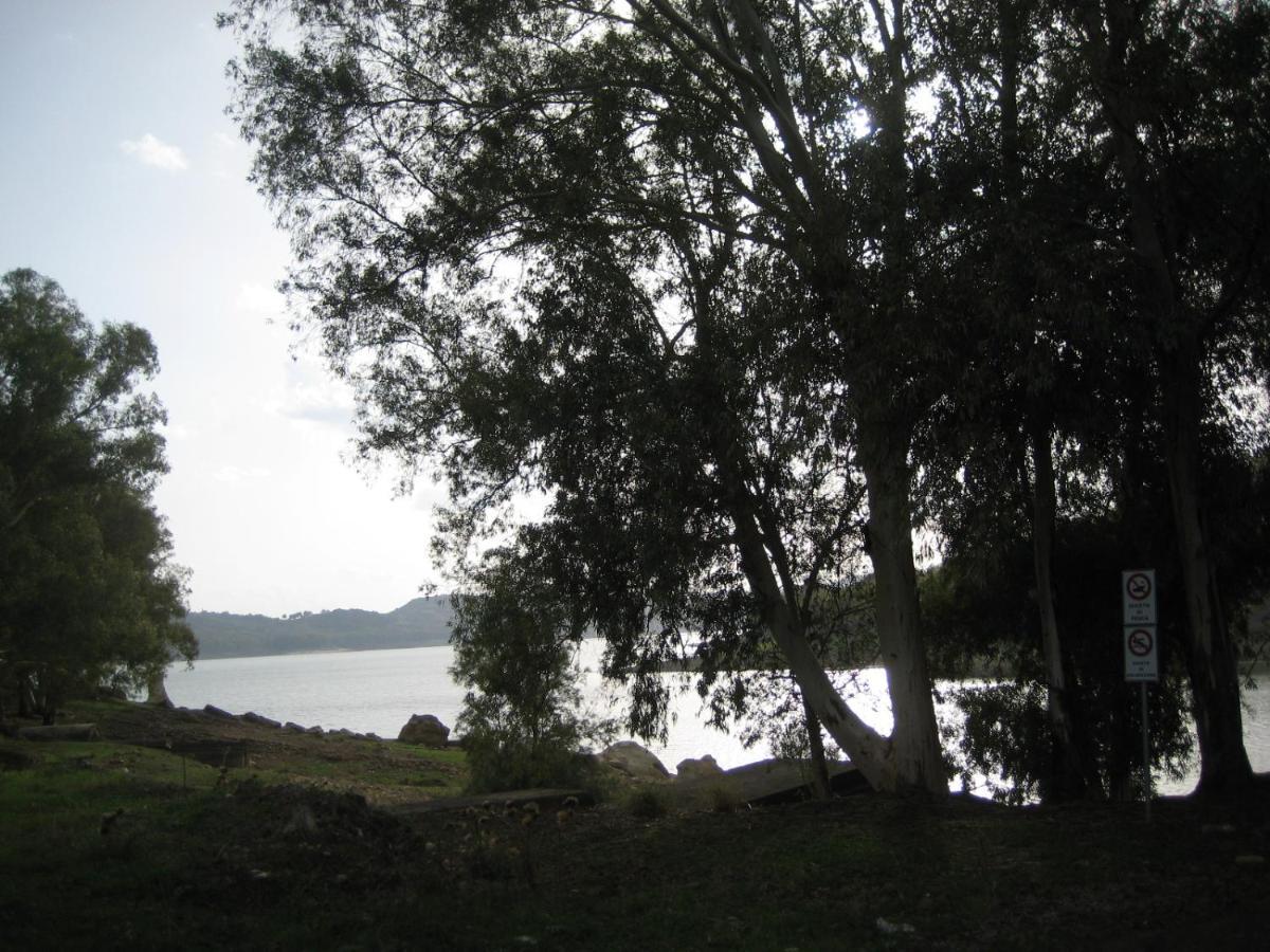 Oasi Del Lago Regalbuto 外观 照片